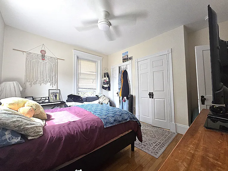 164 Strathmore Rd #25 — Photo 7