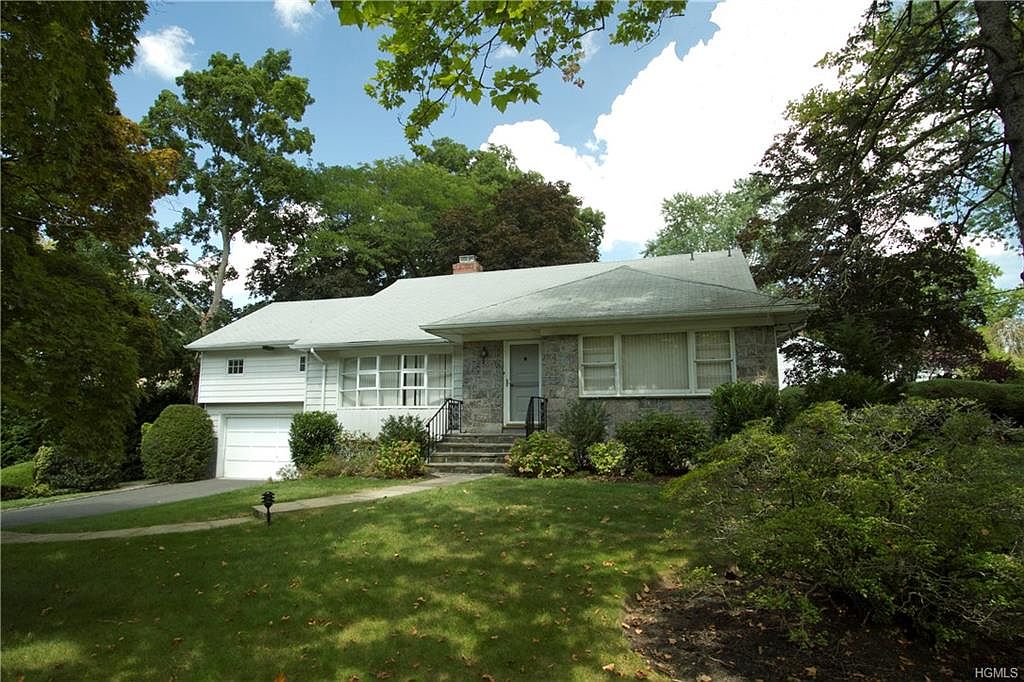 144 Winding Brook Rd, New Rochelle, NY 10804 | Zillow