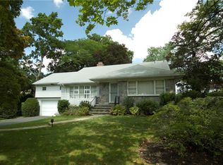 144 Winding Brook Rd, New Rochelle, NY 10804