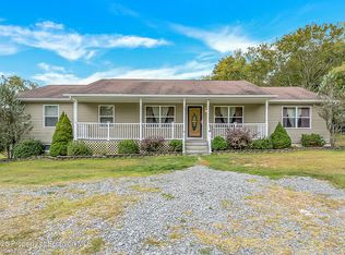 3 Maple Ln, Lake Ariel, PA 18436