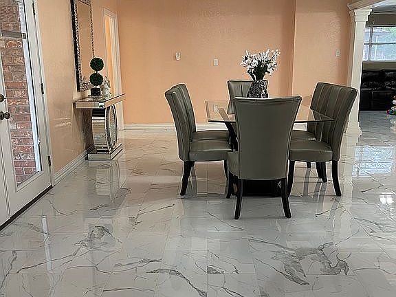 4th image of 3146 Sandalwood Dr