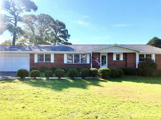 28 Maple Ave, Shalimar, FL 32579