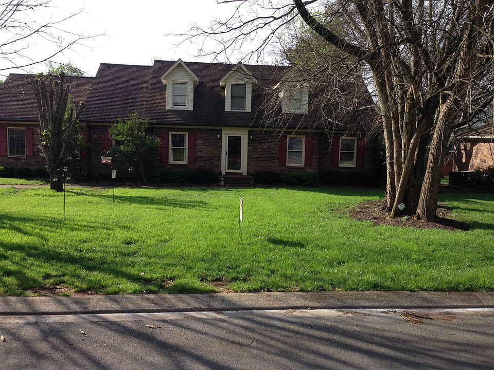 1st image of 2422 Ravenwood Dr