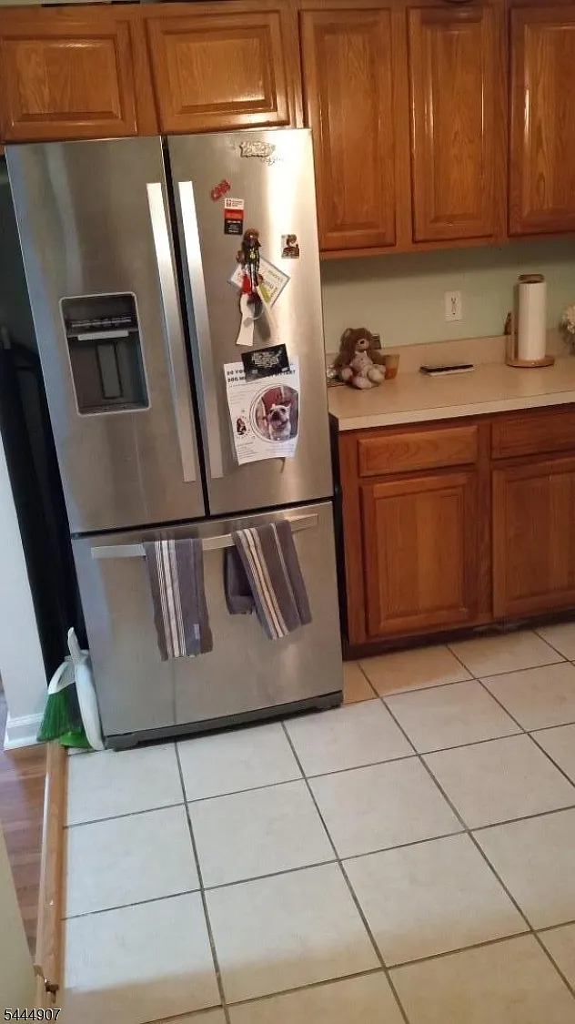 2 bed, 2.5 bath, 1352 sqft, $2,450 — Photo 3