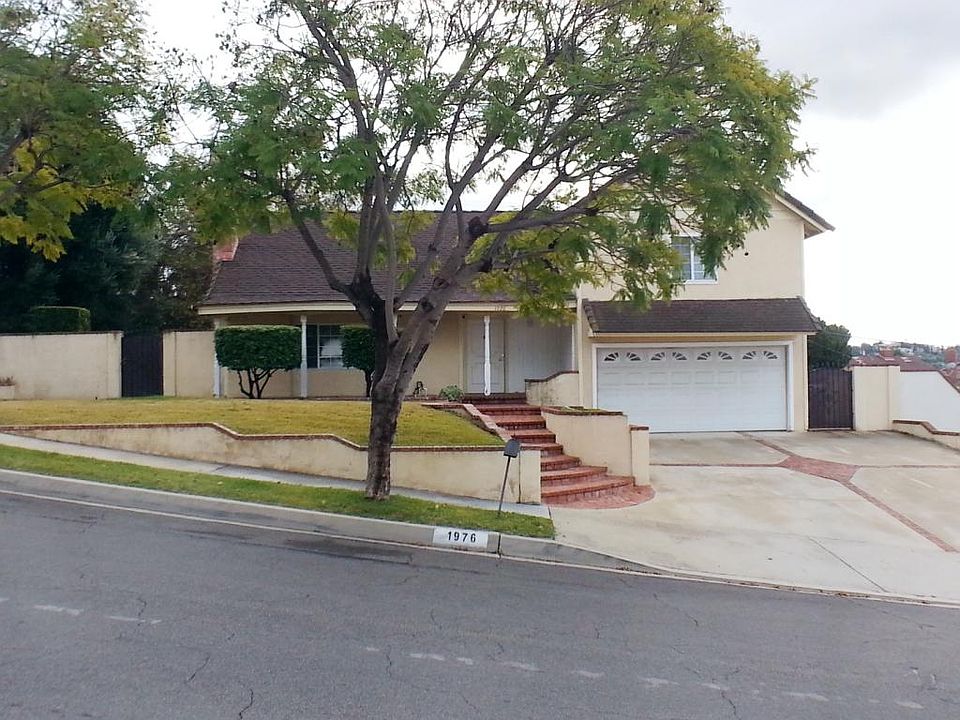1st image of 1976 Evergreen Springs Dr