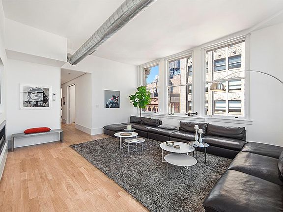 2nd image of 640 Broadway APT 9B