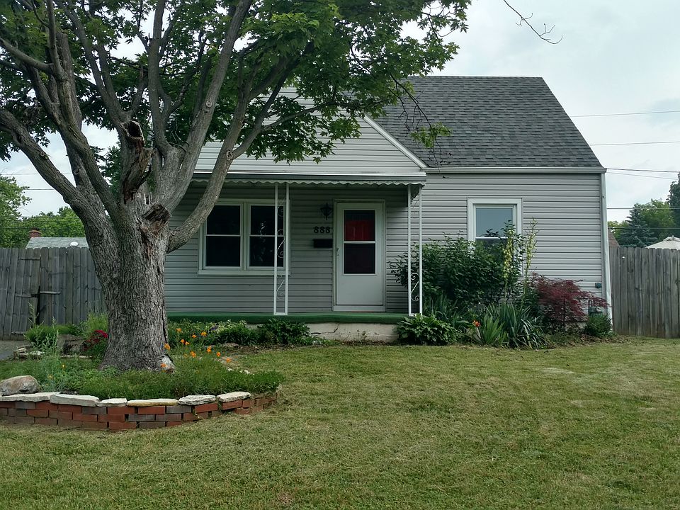 1st image of 888 E Longview Ave