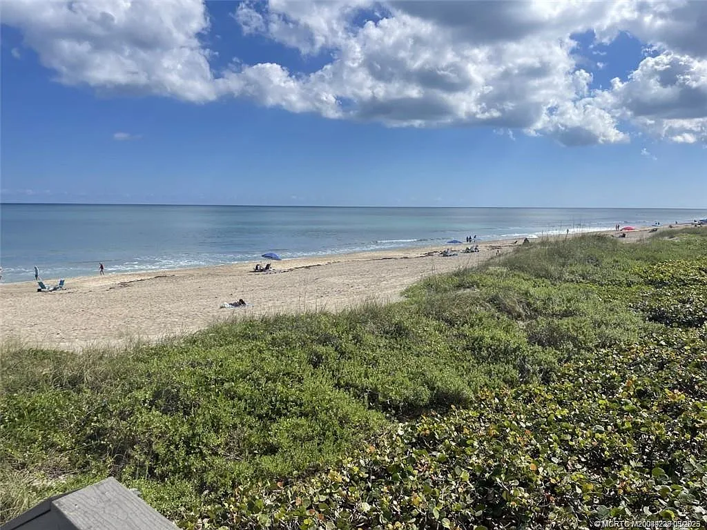 1 bed, 1.0 bath, 750 sqft, $1,700 — Photo 2