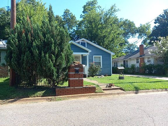 3rd image of 3034 20th St