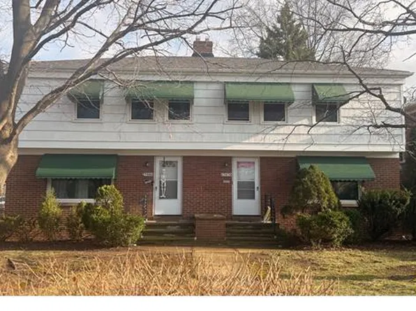 27070 Lake Shore Blvd, Euclid, OH 44132