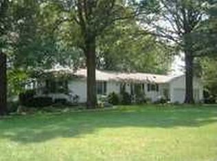 907 E Walnut St, Westerville, OH 43081