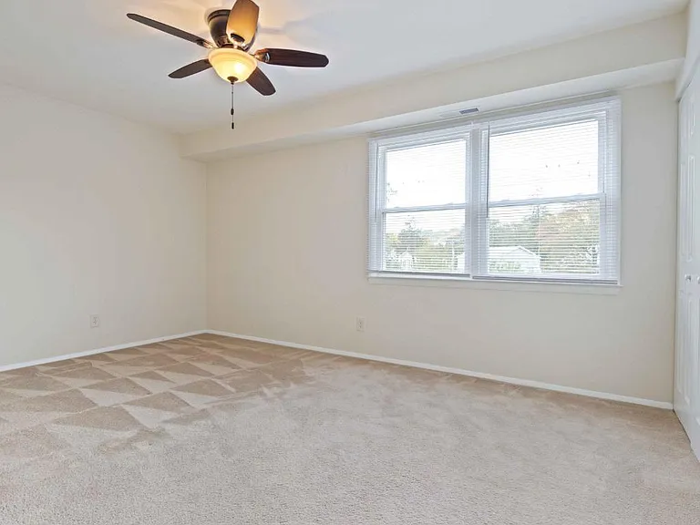 147 Nunnery Ln #A6 — Photo 4