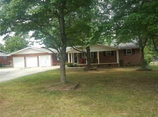 104 Lynn Dr, Archdale, NC 27263