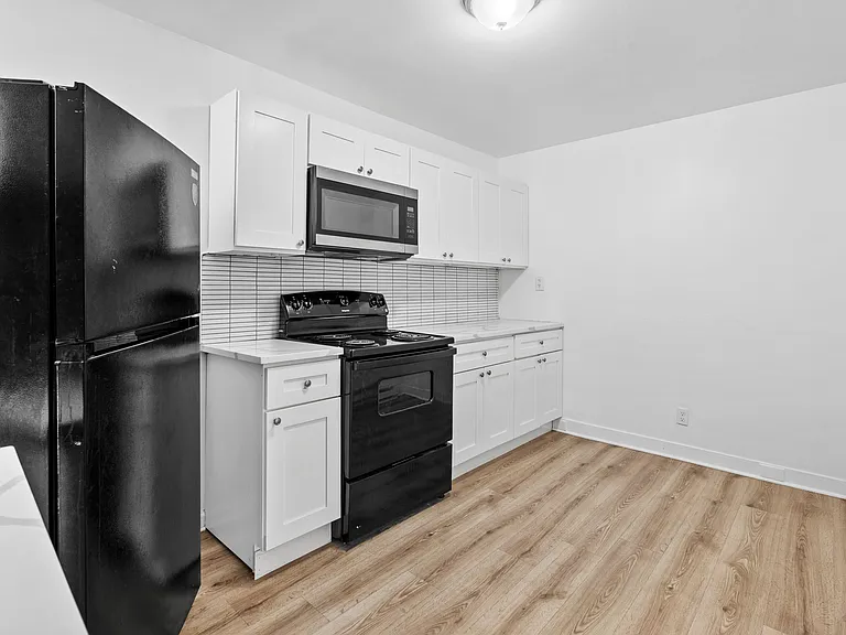 5033 Griscom St #2 — Photo 8