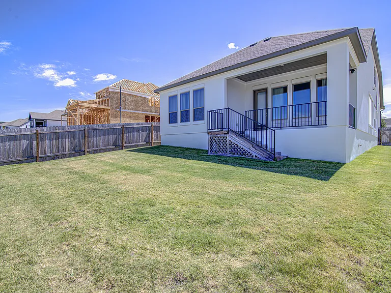 22300 Lago Lookout Ln — Photo 34