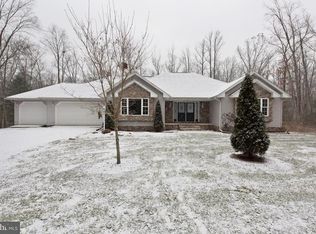 483 Pine Grove Rd, Gardners, PA 17324