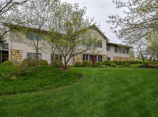 7075 Highfields Farm Cir, Roanoke, VA 24018