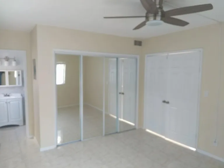 2758 NE 15th St #1A — Photo 6