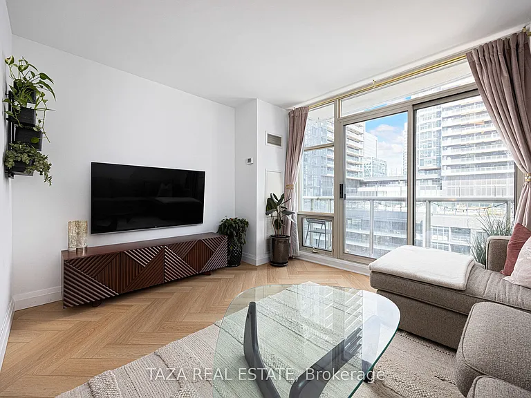 10 Navy Wharf Ct #1705 — Photo 7