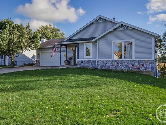 3rd image of 14332 Aspen Vale Dr