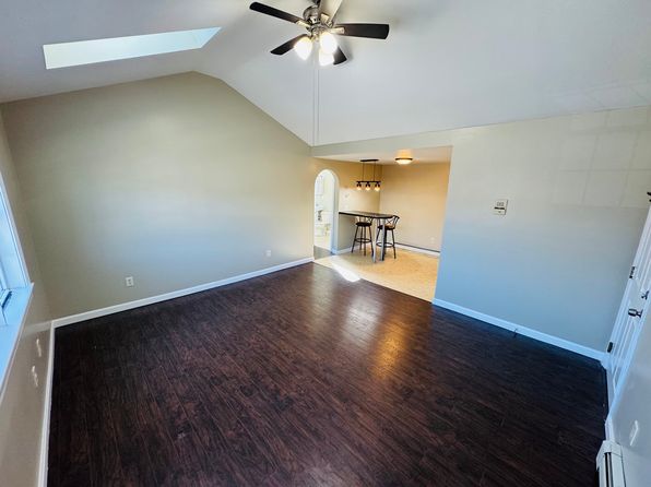 56 Center St APT 2-1