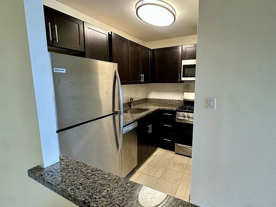 185-188 Freeman St #U735