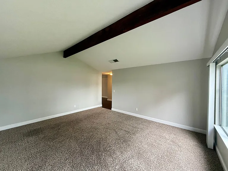 1405 Fransen Ln — Photo 8