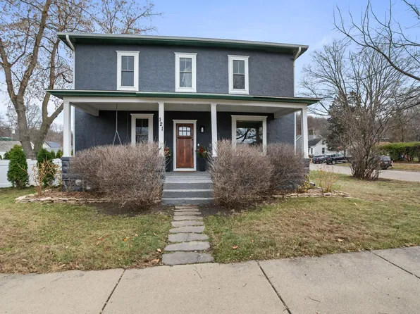 121 3rd St S, Cannon Falls, MN 55009