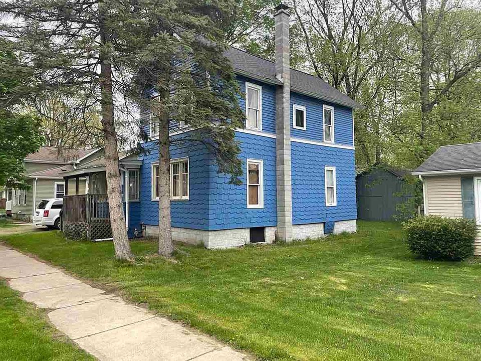 1st image of 8 W Bacon St
