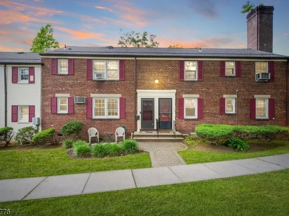 210 Lincoln Park E #210, Cranford, NJ 07016