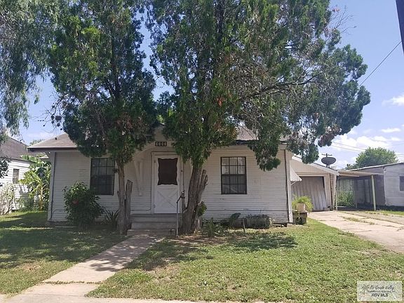 2nd image of 213 E Magnolia Ave