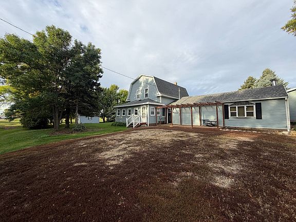 2nd image of 411 Miller Ave