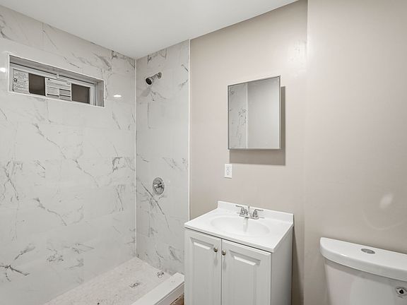 2nd image of 44-48 Pratt St #2R