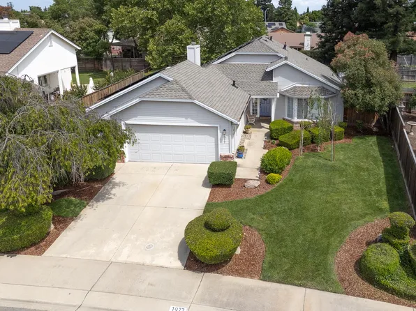 1977 Sofia Dr, Yuba City, CA 95993