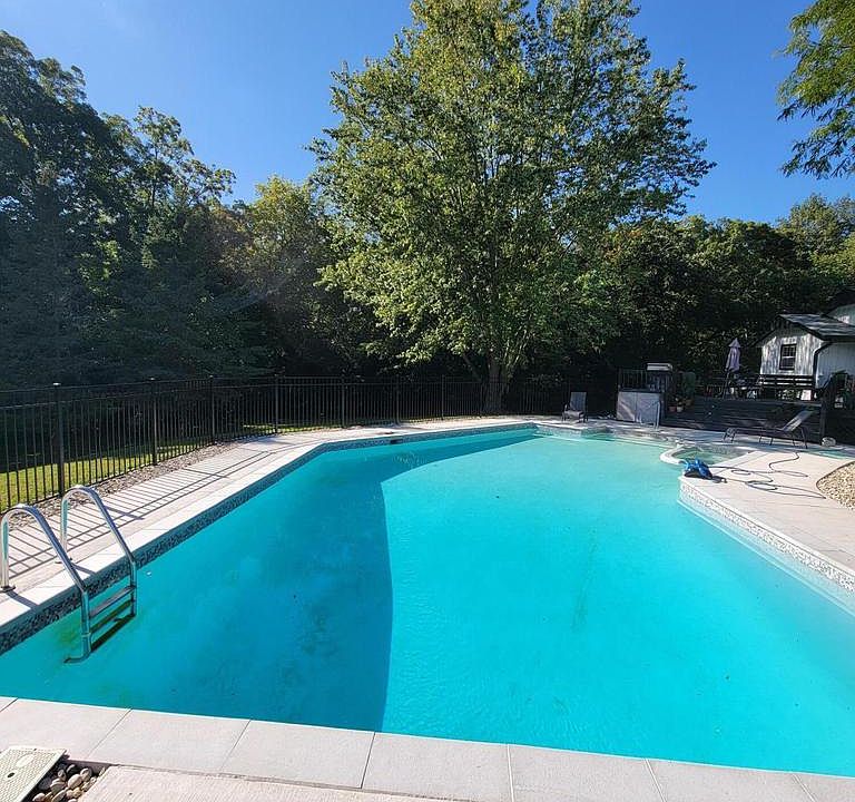 1st image of 2529 Mariner DRIVE