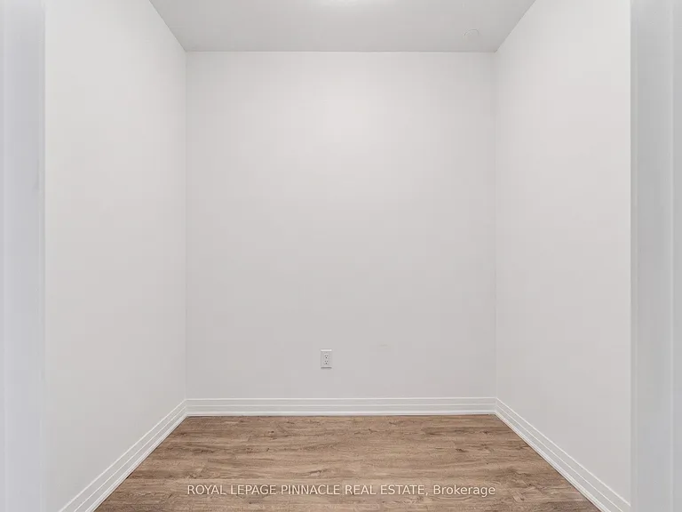 460 Gordon Krantz Ave #209 — Photo 26