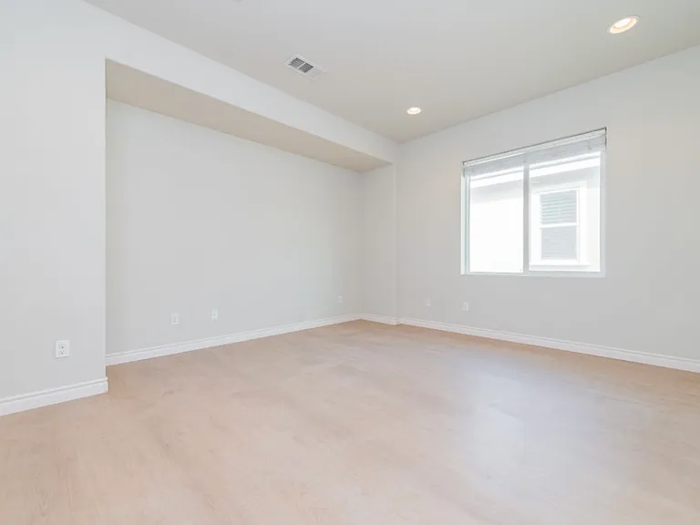 7763 Lupin St — Photo 16