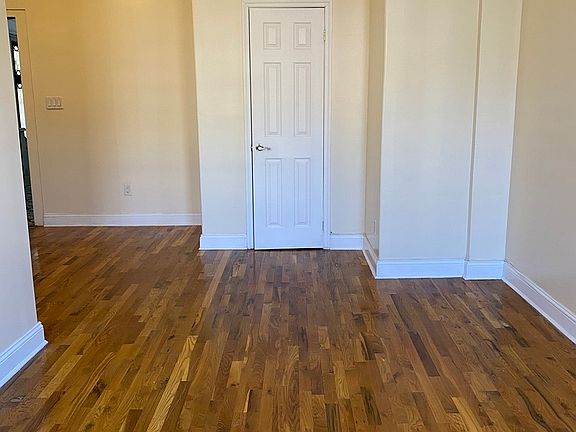3rd image of 3213 Snyder Ave APT A1