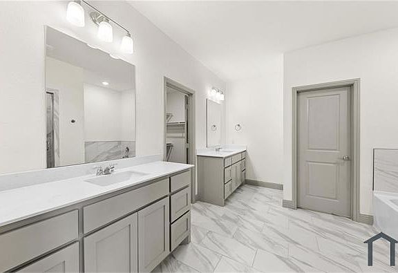 3rd image of 301 Braves Way