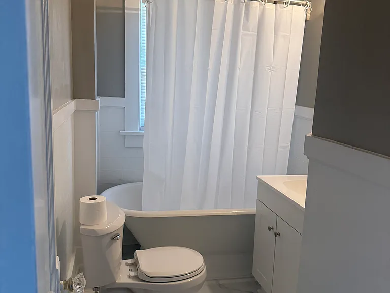 604 N Belmont Ave #1 — Photo 6