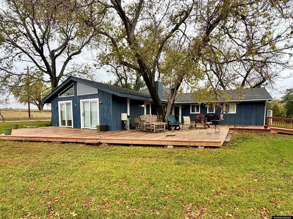200 E Oak Rd, Wheatland, WY 82201