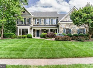 5734 Yewing Way, Gainesville, VA 20155