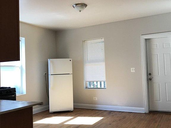 2nd image of 8226 S Marquette Ave #2
