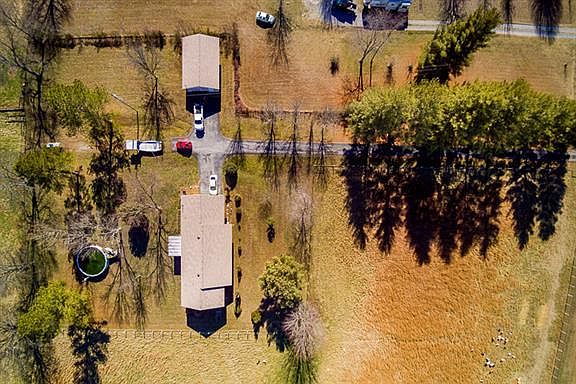 2nd image of 2756 Highway 231 N