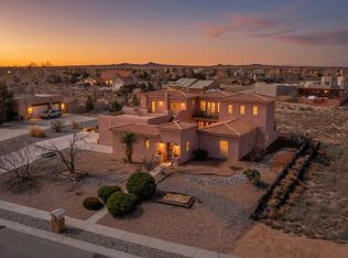 9709 Coneflower Dr NW, Albuquerque, NM 87114