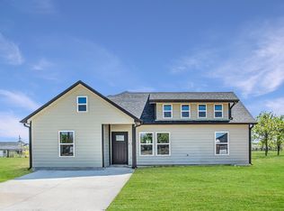 124 Brookview Dr, Bridgeport, TX 76426