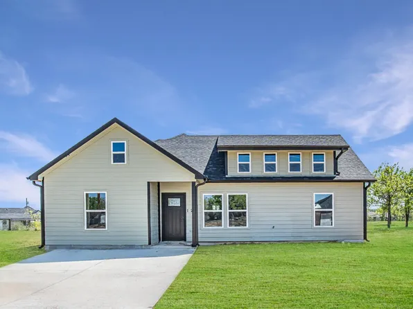 124 Brookview Dr, Bridgeport, TX 76426