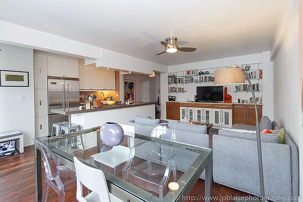 Rented by Luminous Realty | media 6