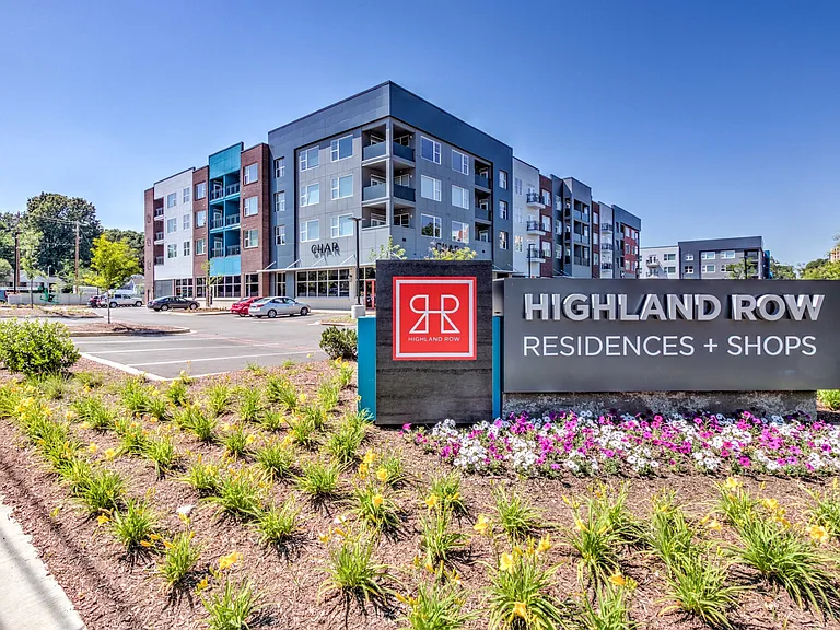Highland Row — Photo 14