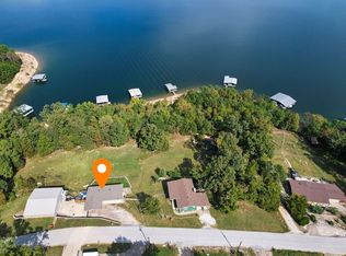 18502 Coppermine Rd, Rogers, AR 72756